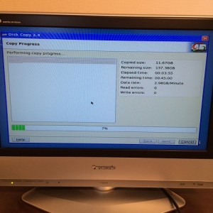mac160109-08